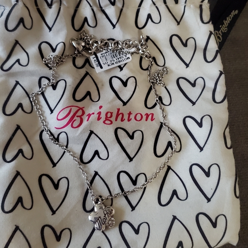 Brighton charm & chain